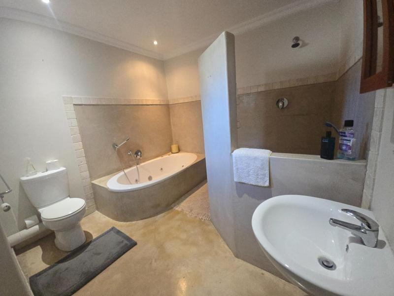 To Let 5 Bedroom Property for Rent in Lochnerhof Western Cape